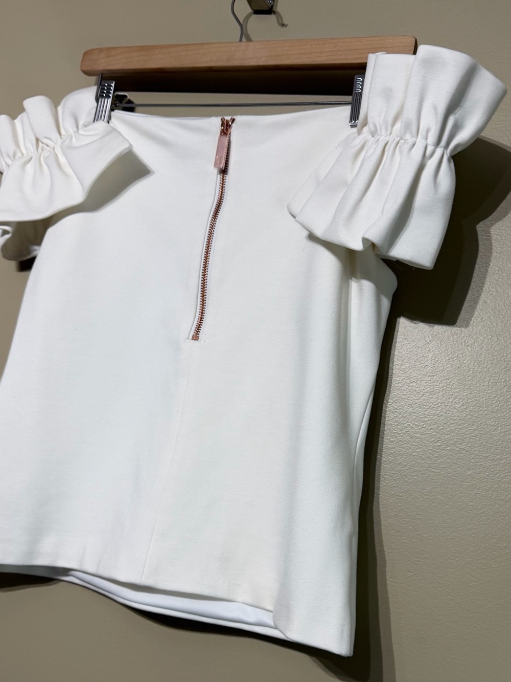 Ted Baker Bardot Ruffle Off Shoulder Top - Picture 15 of 16